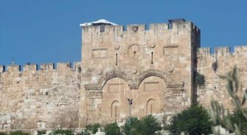 Ziarah Yerusalem