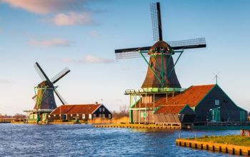 Ziarah Katolik Eropa Vatikan + Amsterdam